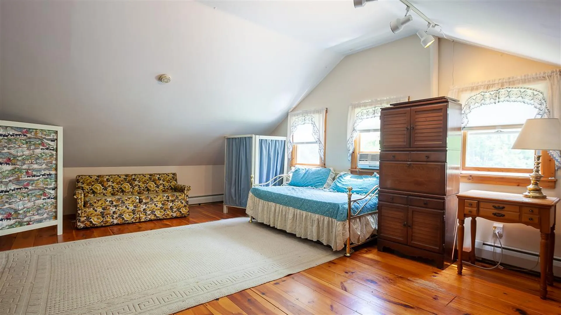 17 Winchester Road Chesterfield NH 03443