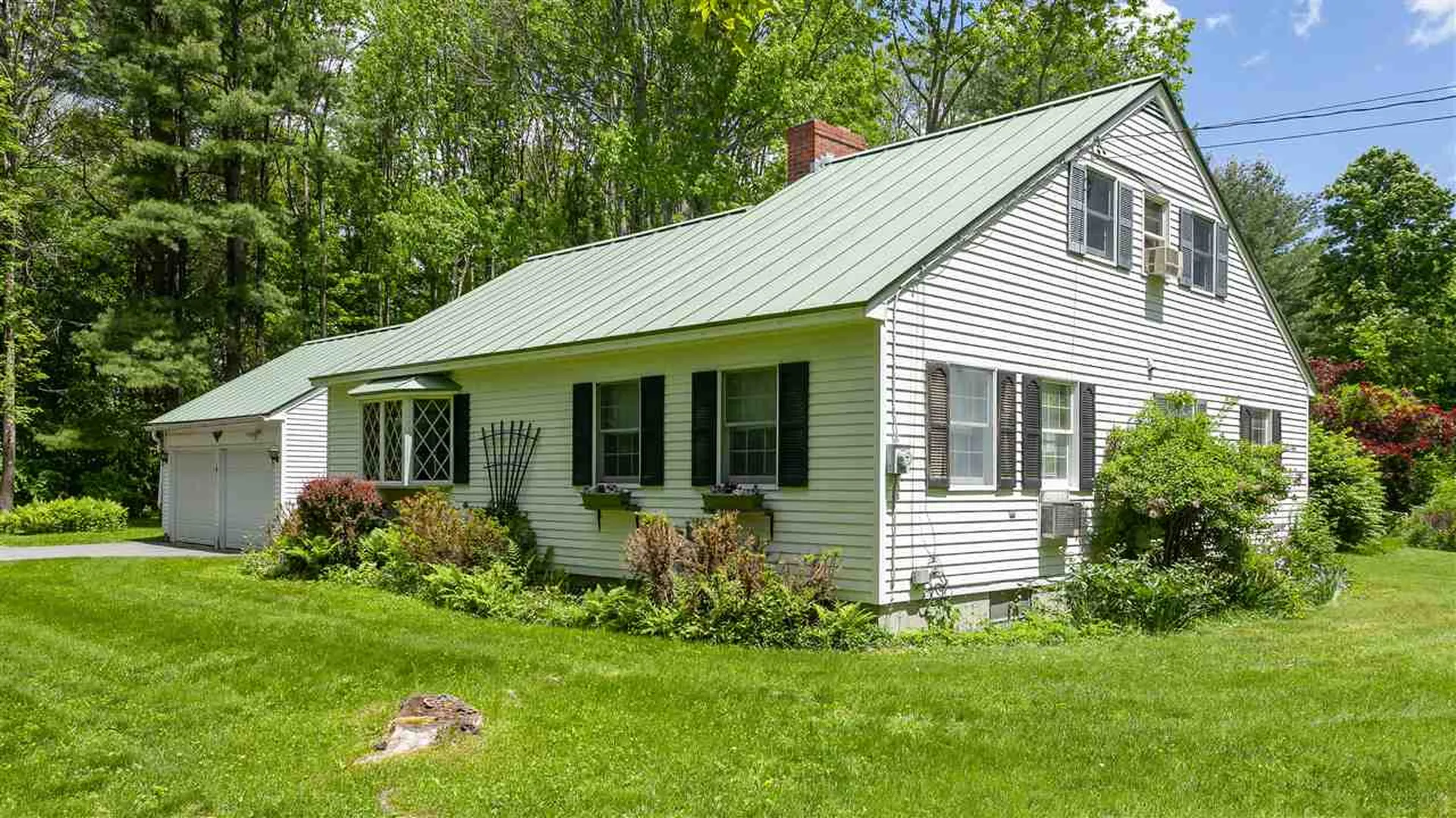 17 Winchester Road Chesterfield NH 03443