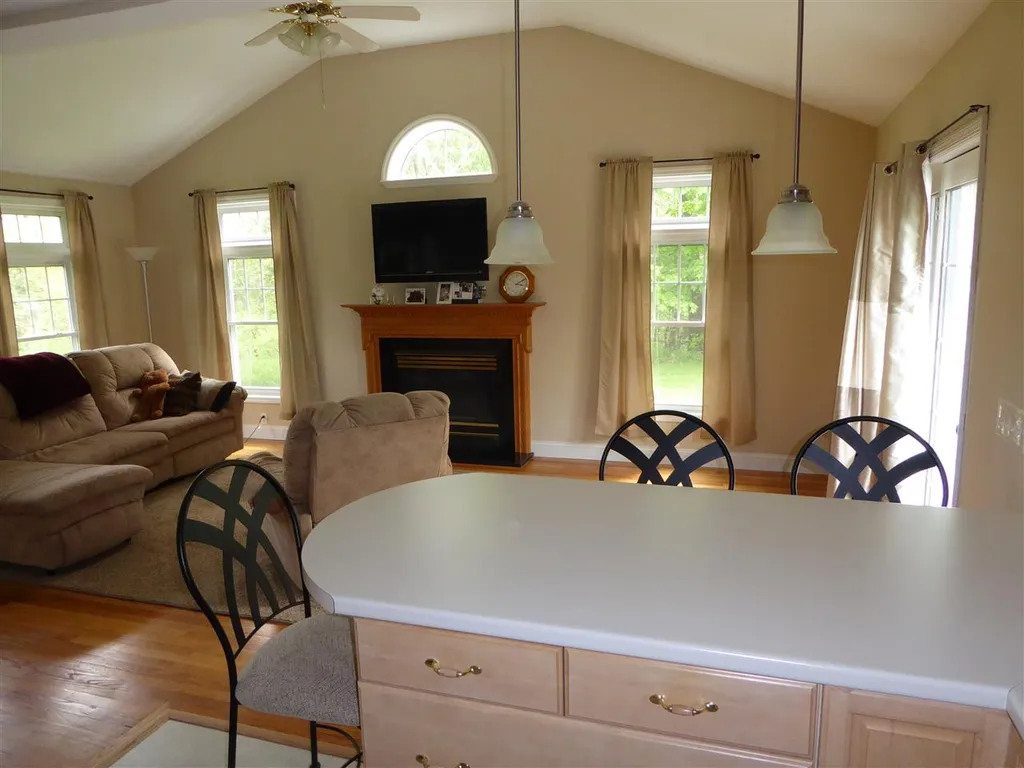196 Murray Drive Richmond VT 05477