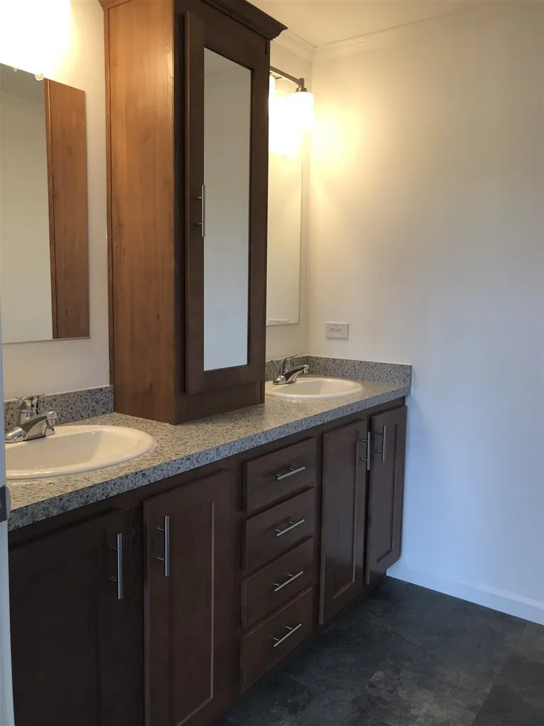1117 Hunt Road New Haven VT 05472