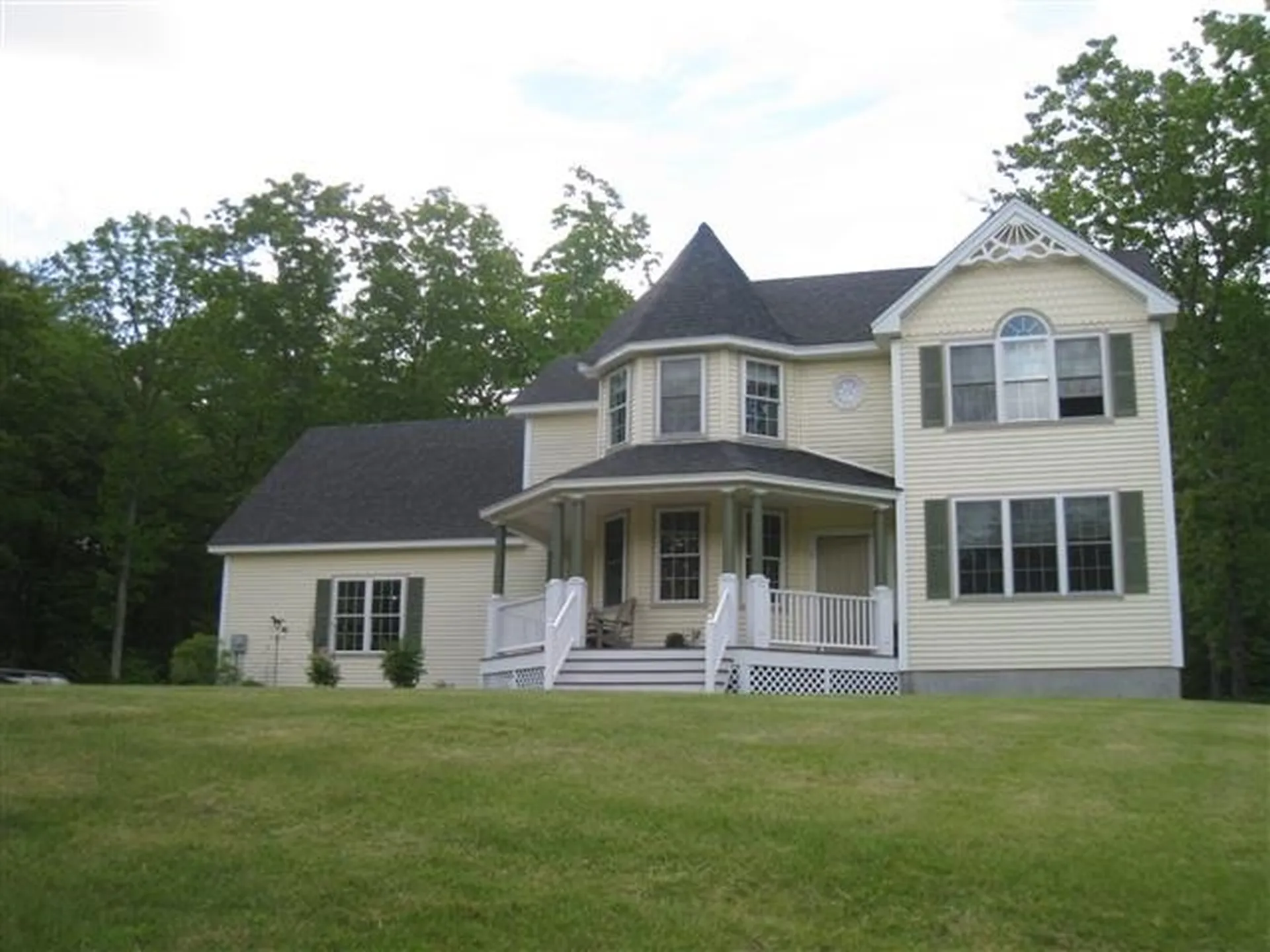 60 Connemara Drive Chichester NH 03258