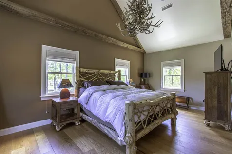 776 Mcnamara Road Dorset VT 05251