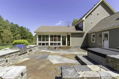 776 Mcnamara Road Dorset VT 05251