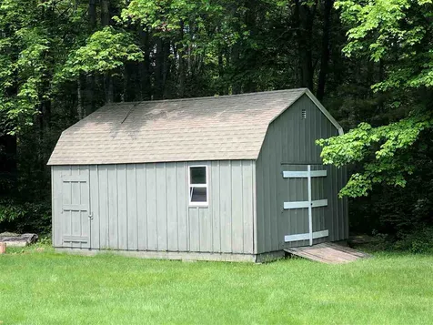 7 Campbell Drive Litchfield NH 03052
