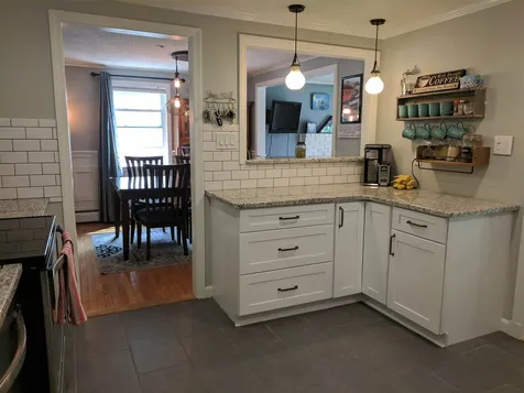 7 Campbell Drive Litchfield NH 03052