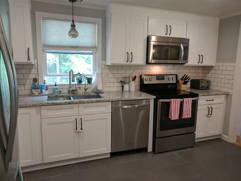 7 Campbell Drive Litchfield NH 03052