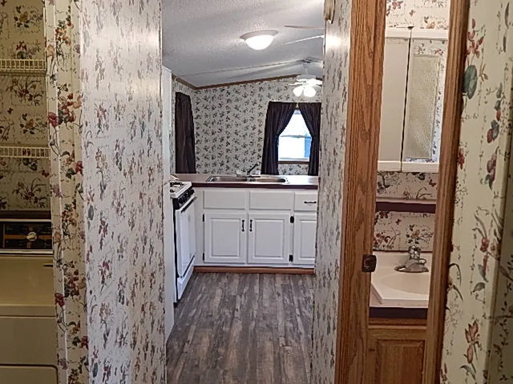 72 Depot Road Epping NH 03042