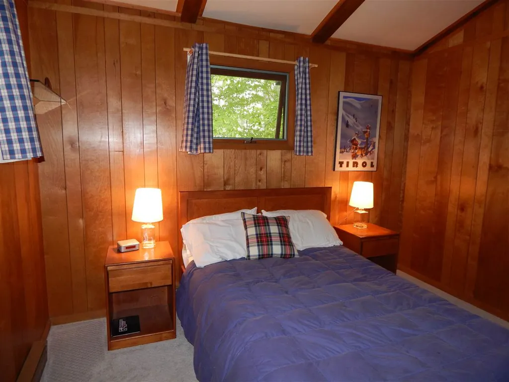 13 Gerald Drive Newbury NH 03255