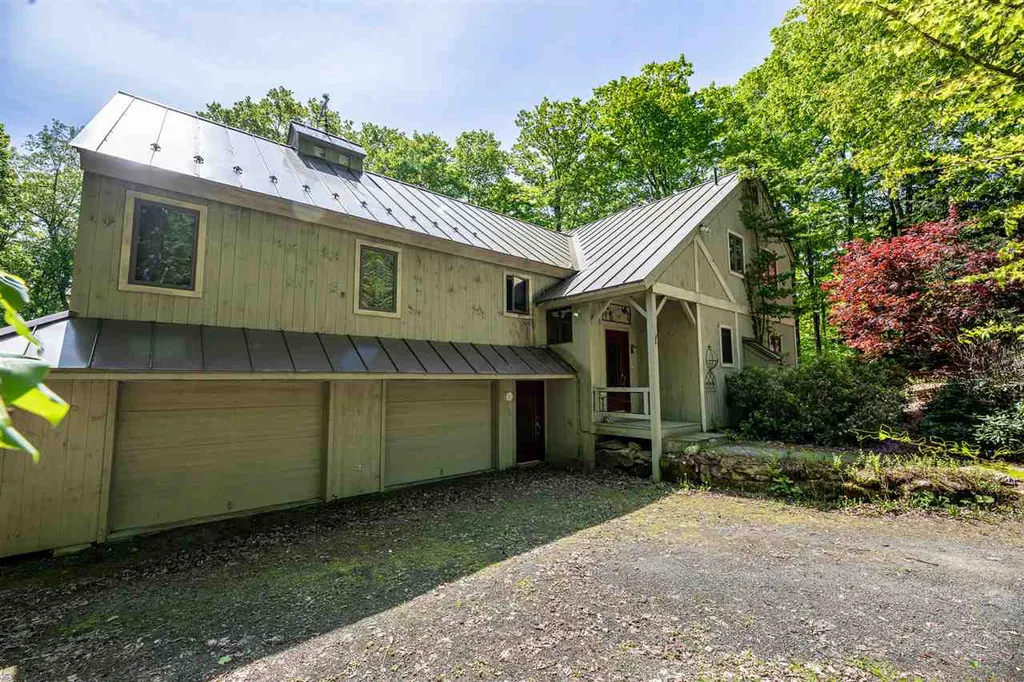 59 Brookridge Drive Grantham NH 03753