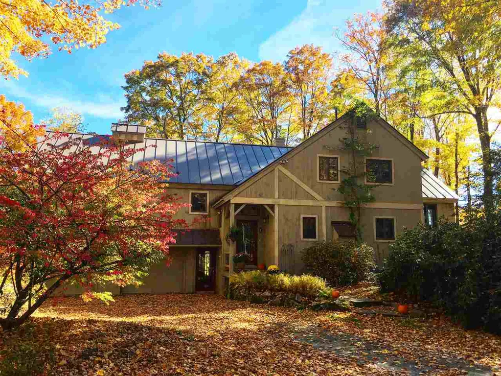 59 Brookridge Drive Grantham NH 03753