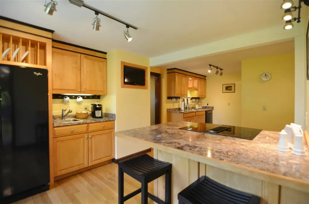 162 Ryder Corner Road Sunapee NH 03782