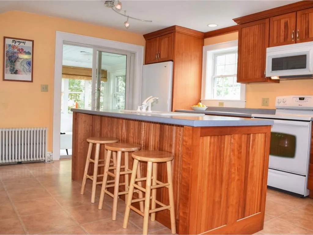 79 Hungerford Terrace Burlington VT 05401