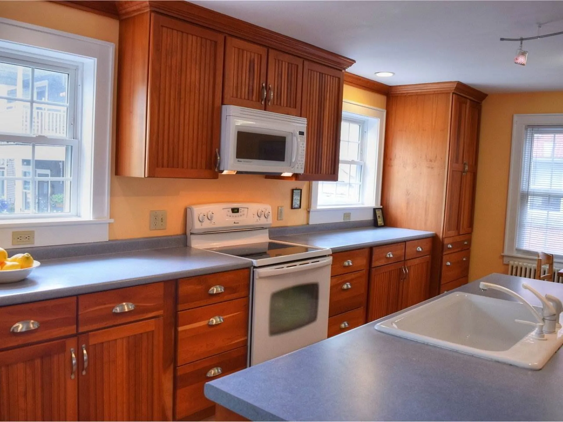 79 Hungerford Terrace Burlington VT 05401