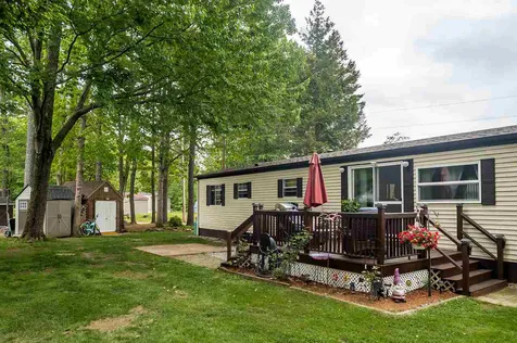 31 Beatrice Street Danville NH 03819