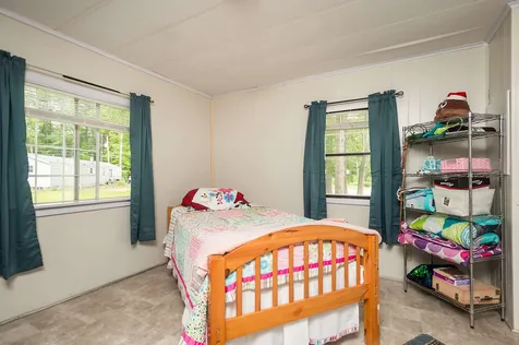 31 Beatrice Street Danville NH 03819