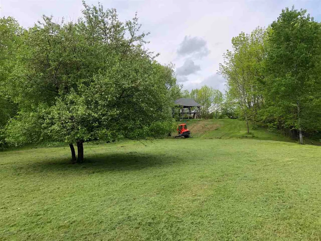 265 Dowboro Road Pittsfield NH 03263