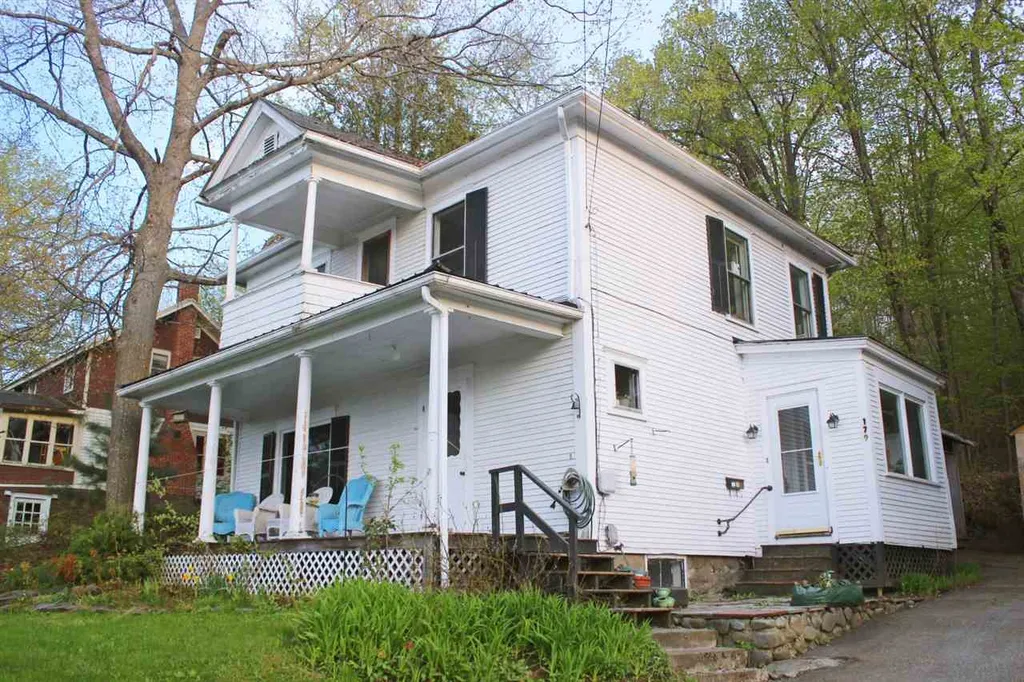 179 Highland Avenue Newport City VT 05855
