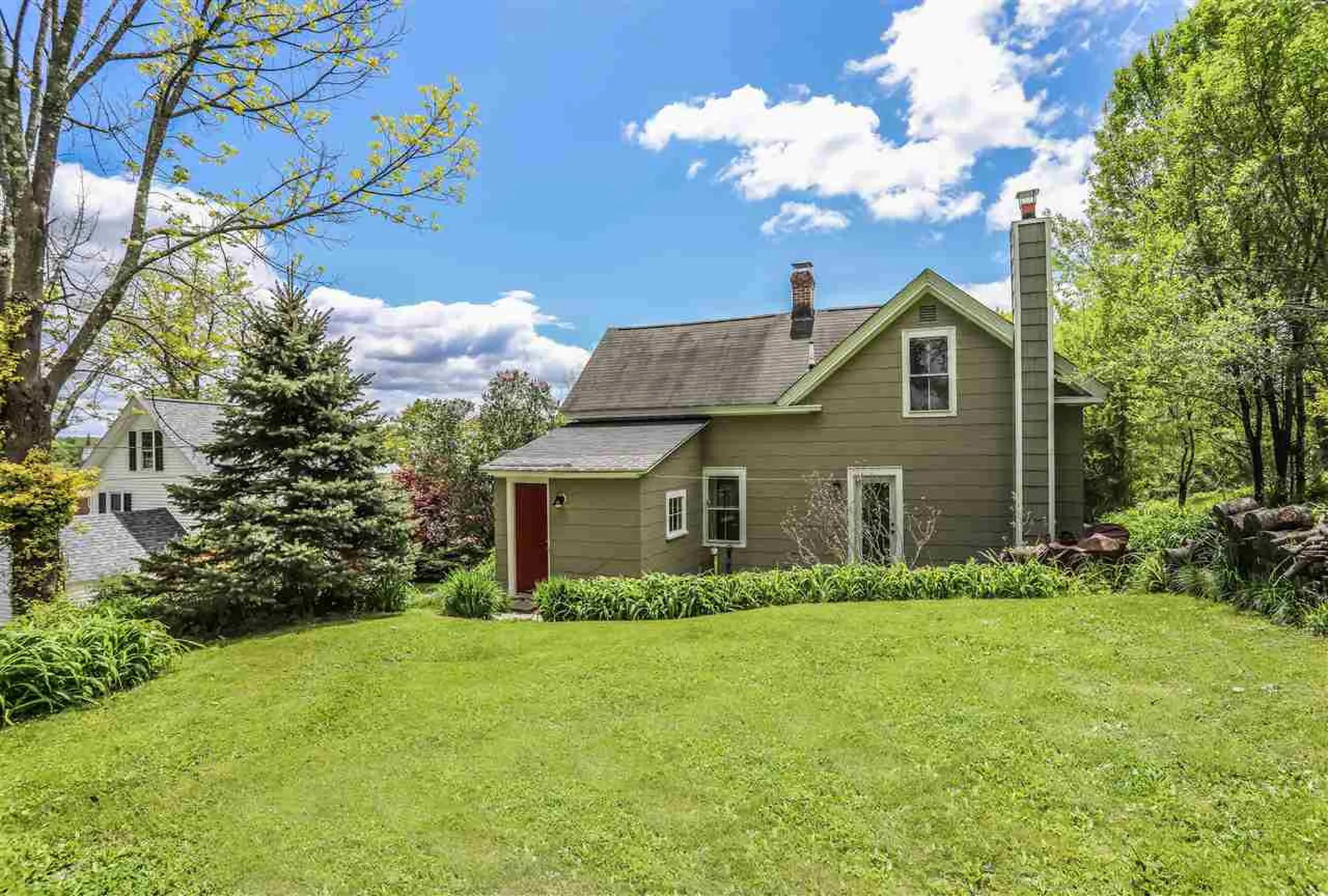 27 High Street Greenville NH 03048