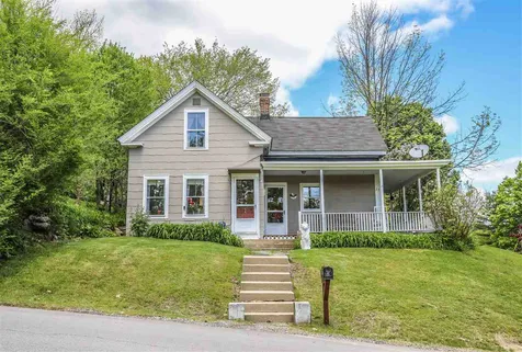 27 High Street Greenville NH 03048