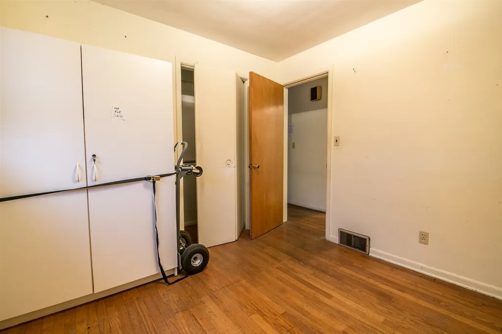 83 Bittersweet Lane Burlington VT 05401