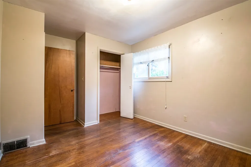 83 Bittersweet Lane Burlington VT 05401