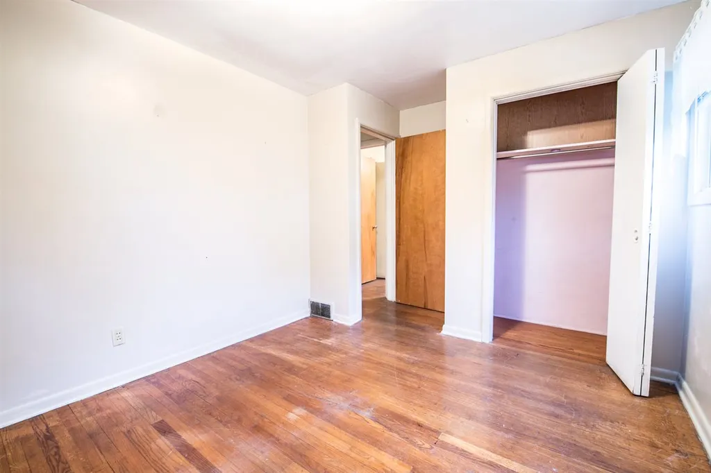 83 Bittersweet Lane Burlington VT 05401