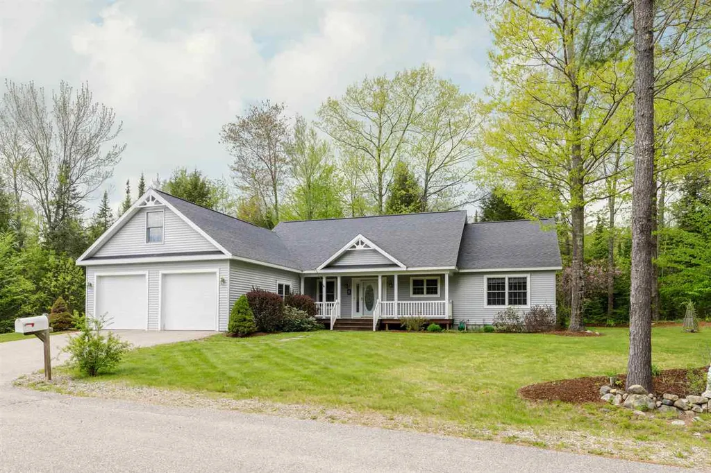1 Autumn Lane Wolfeboro NH 03894