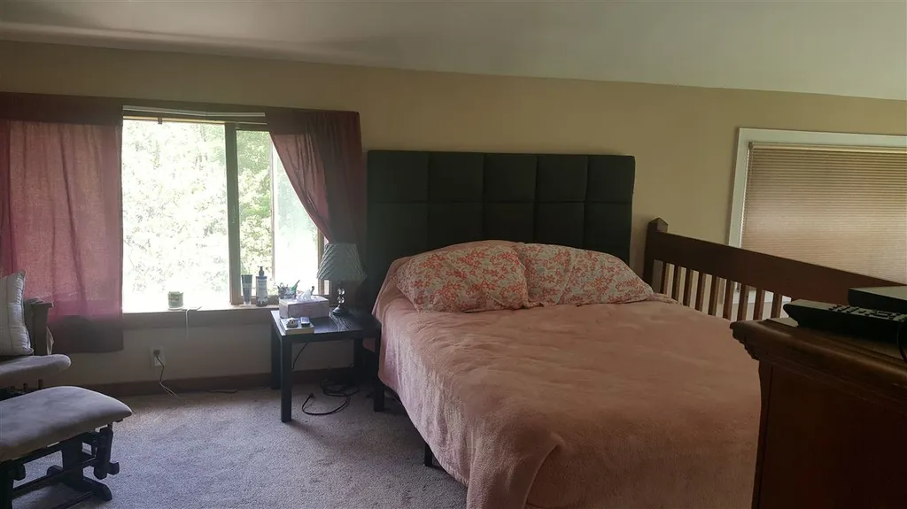 188 West Street Swanzey NH 03446
