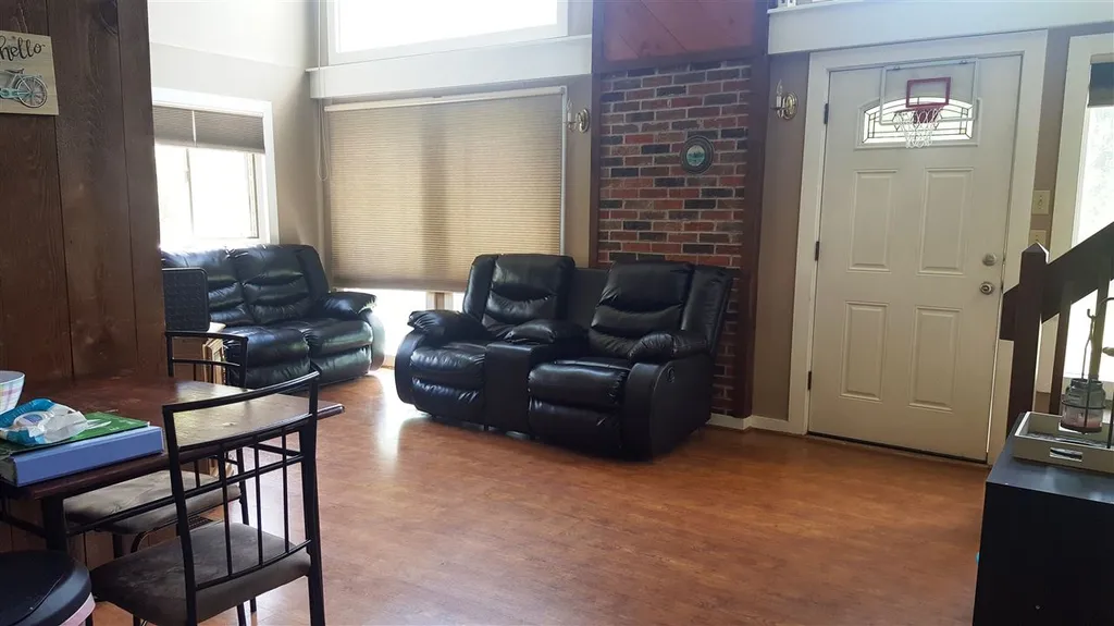188 West Street Swanzey NH 03446