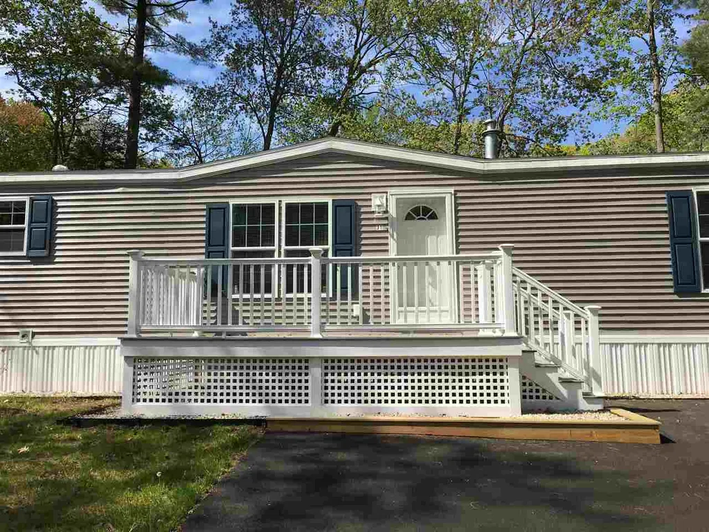 31 Norman Road Seabrook NH 03874