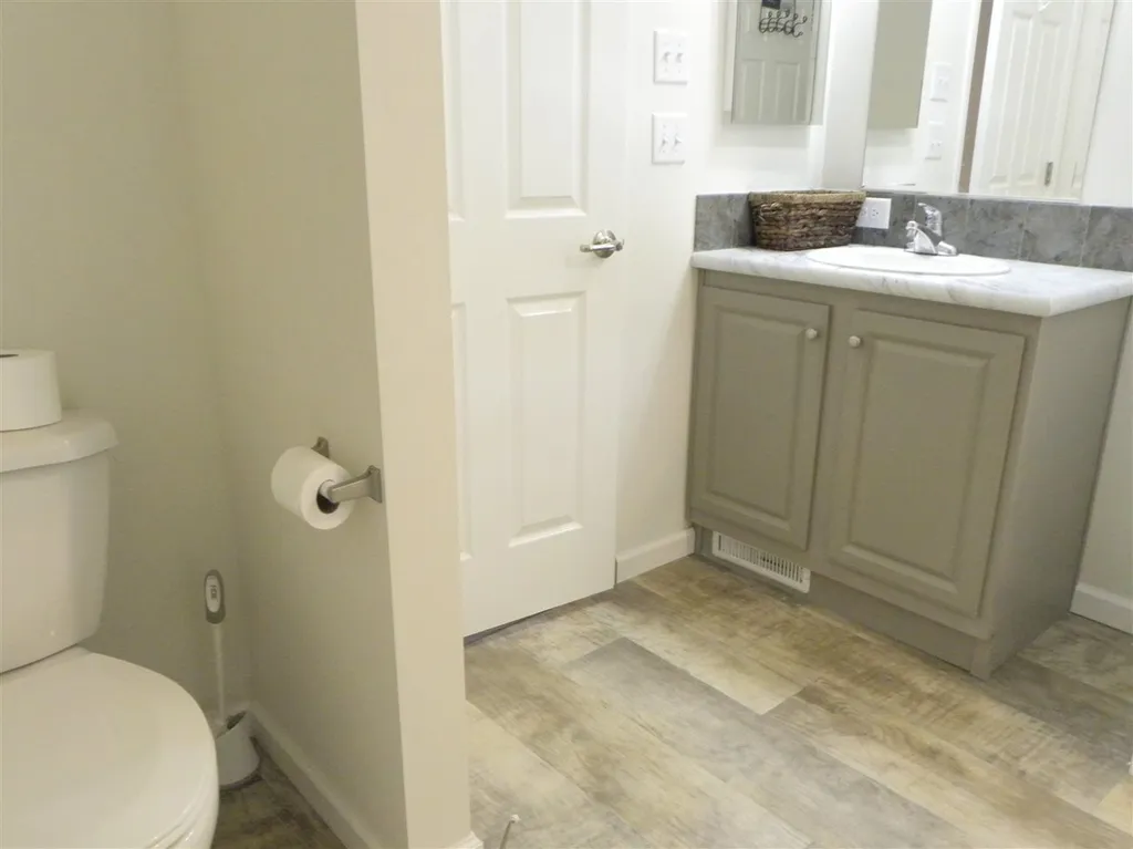 31 Norman Road Seabrook NH 03874