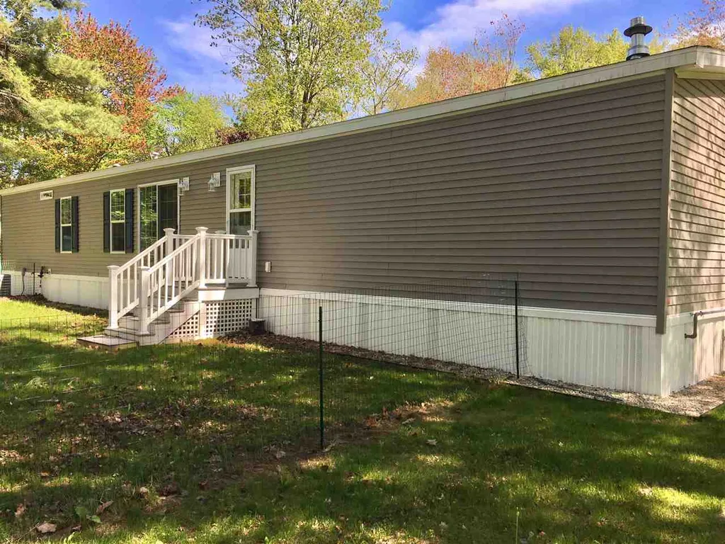 31 Norman Road Seabrook NH 03874
