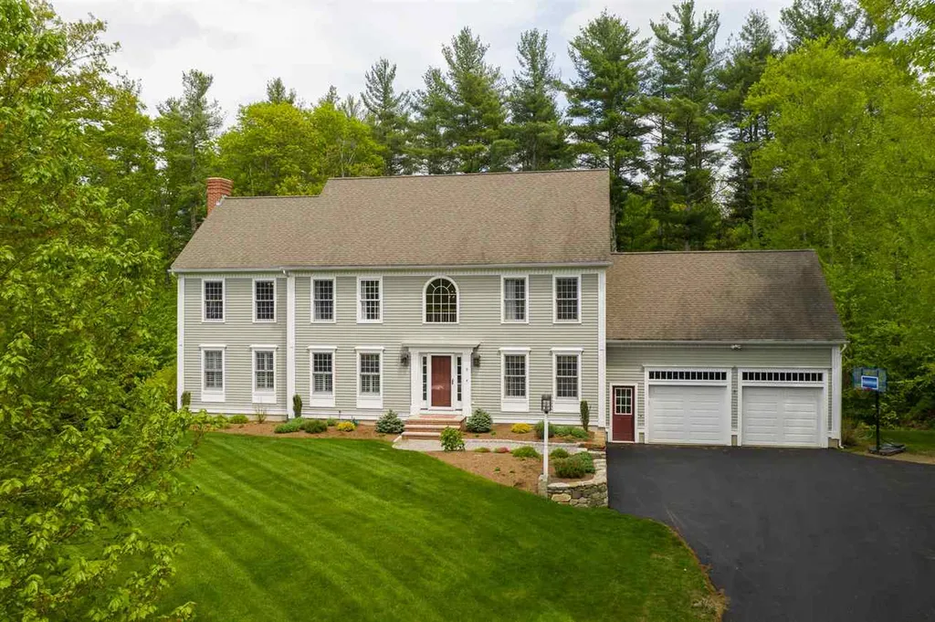 6 Blackford Drive Exeter NH 03833
