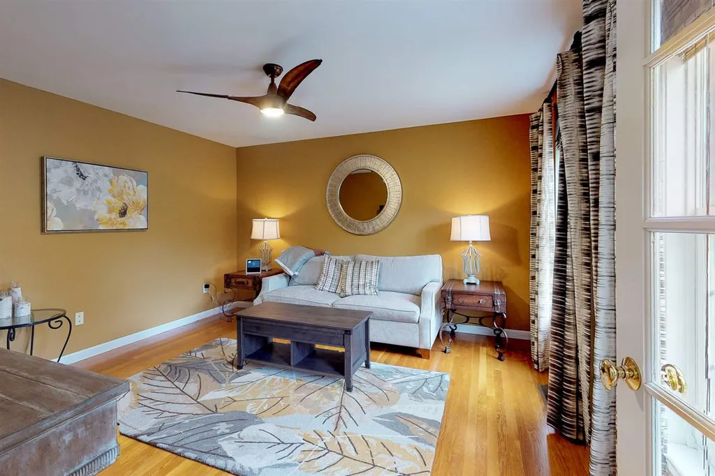 6 Blackford Drive Exeter NH 03833
