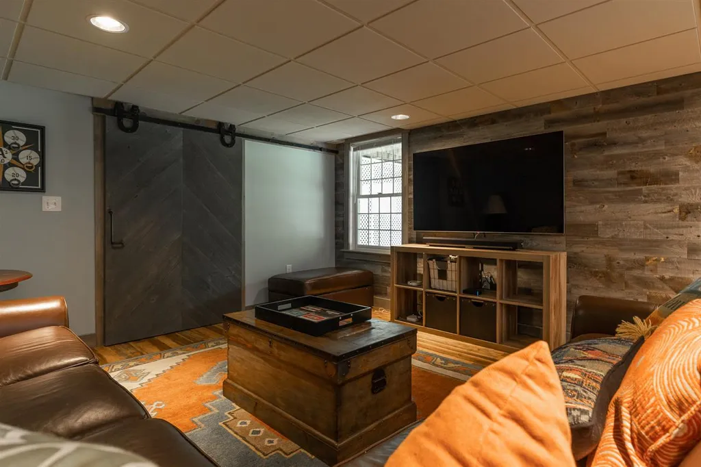6 Blackford Drive Exeter NH 03833
