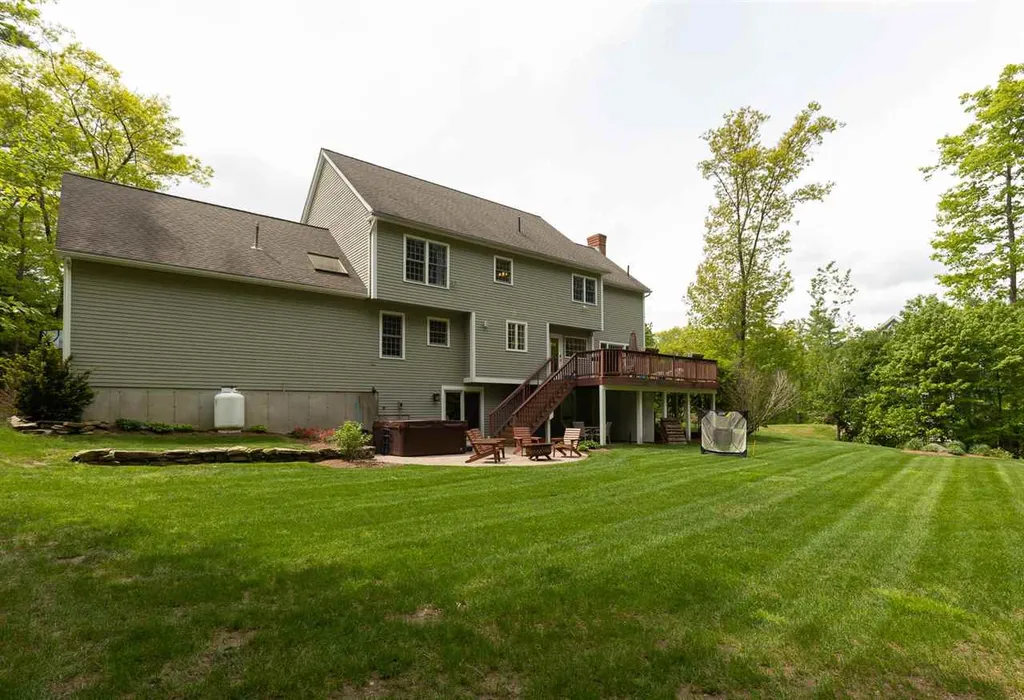 6 Blackford Drive Exeter NH 03833