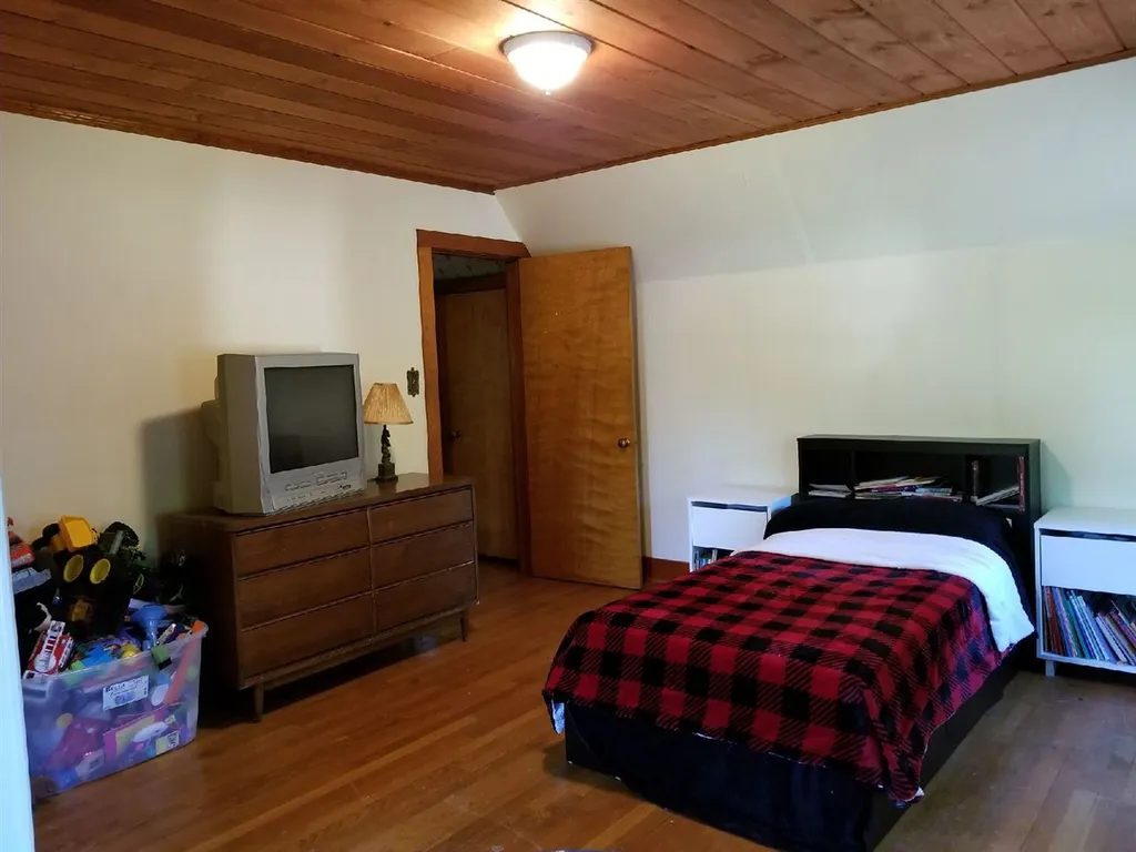 14 Spring Swanton VT 05488