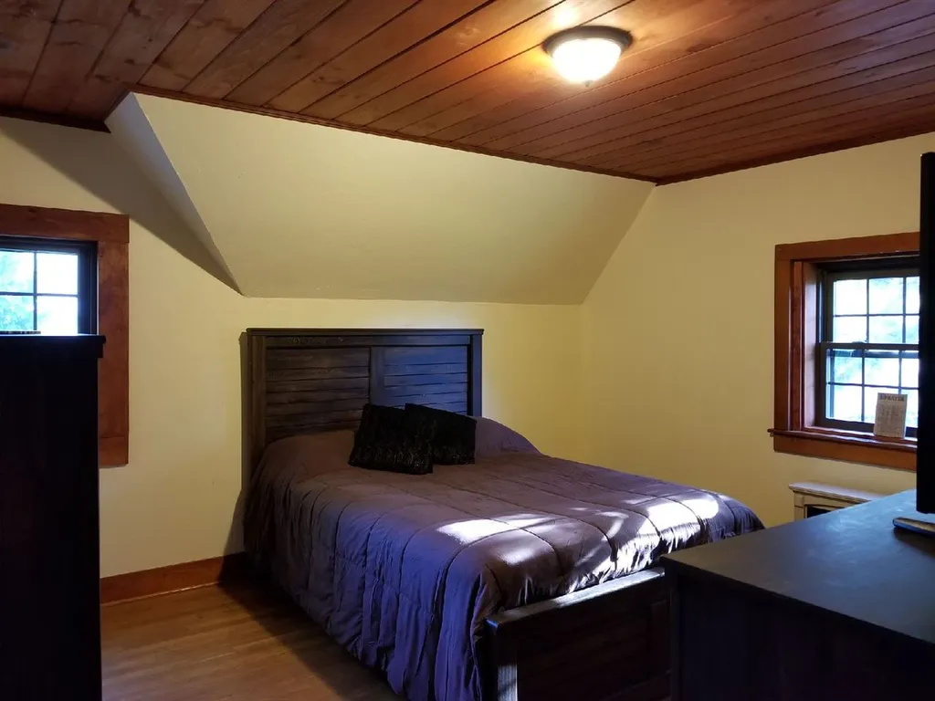 14 Spring Swanton VT 05488