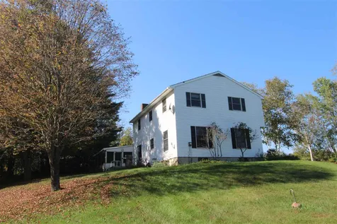 147 Mckinley Drive Barnet VT 05821