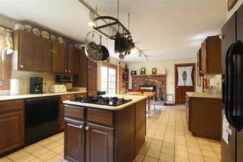 147 Mckinley Drive Barnet VT 05821