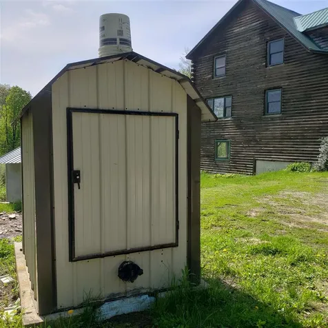 3864 Flamstead Road Chester VT 05143