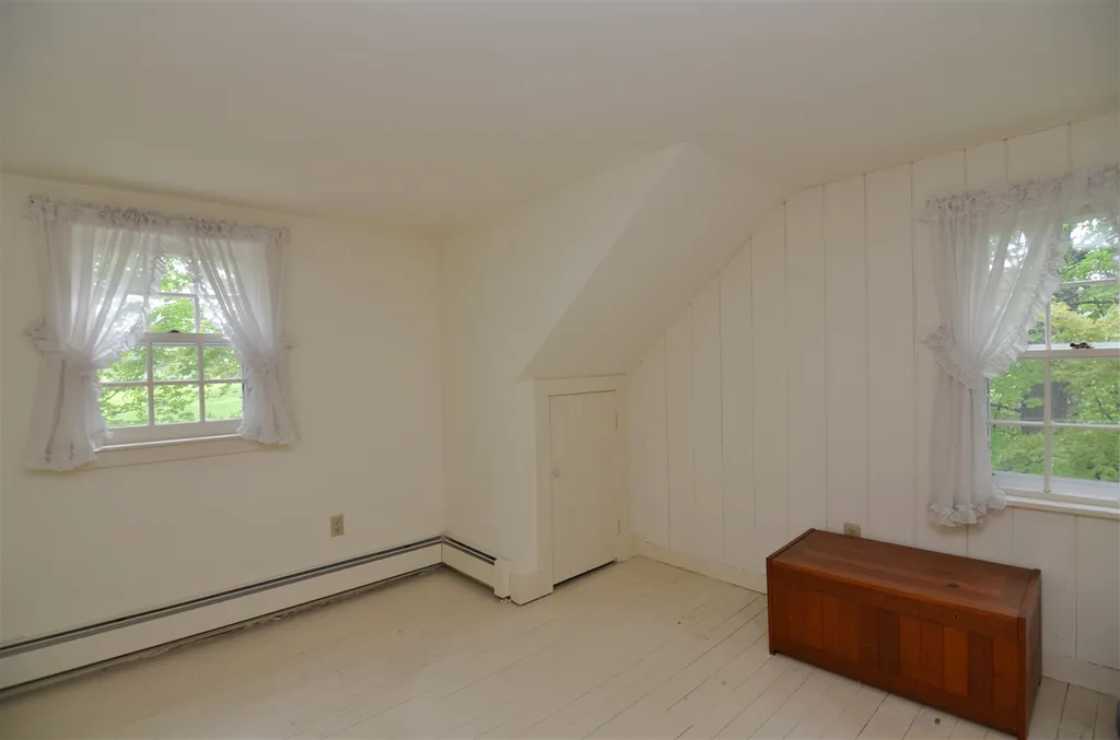 105 Sutton Road New London NH 03257