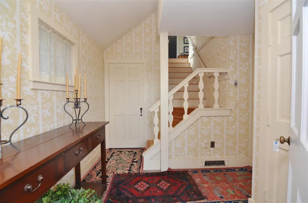 105 Sutton Road New London NH 03257