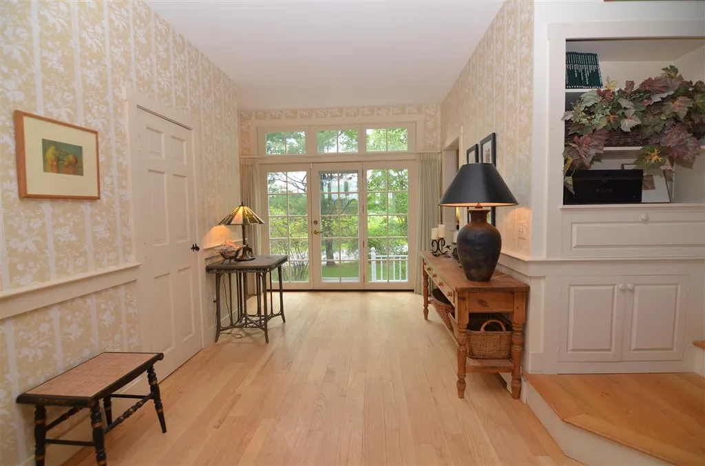 105 Sutton Road New London NH 03257
