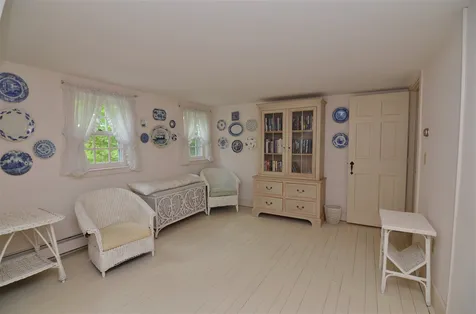 105 Sutton Road New London NH 03257