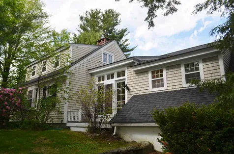 105 Sutton Road New London NH 03257
