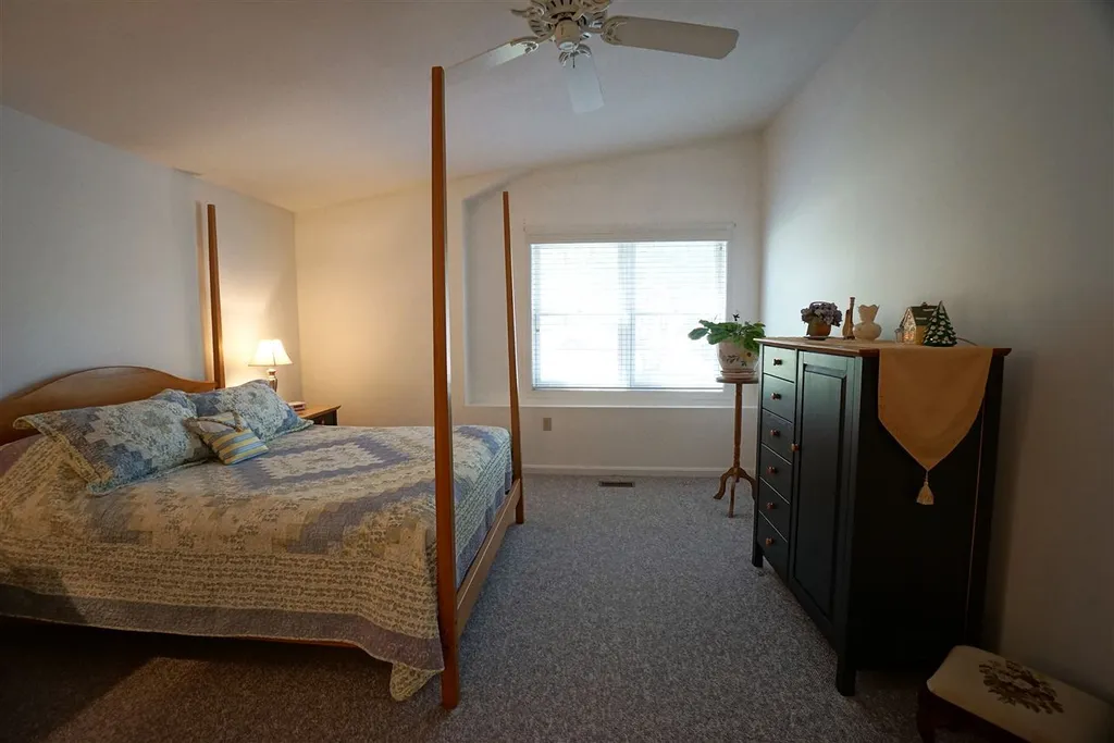 38 Rainbow Drive Londonderry NH 03053