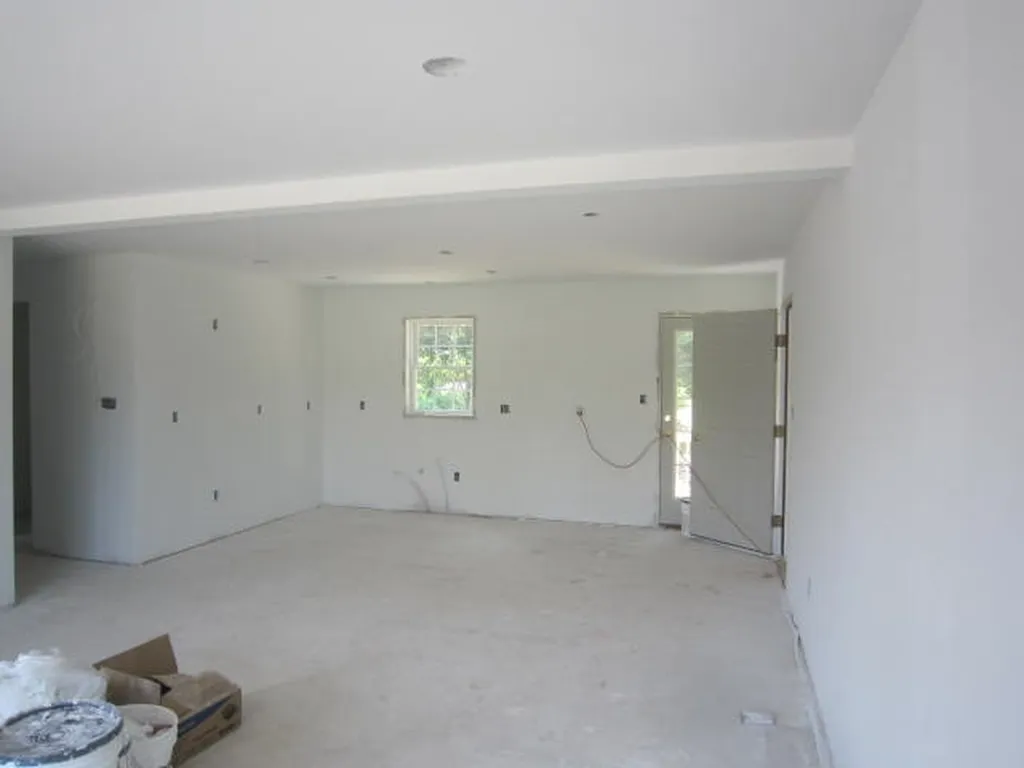 6 Carole Court Rochester NH 03868