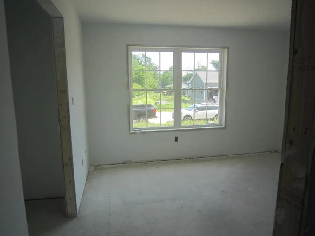 6 Carole Court Rochester NH 03868
