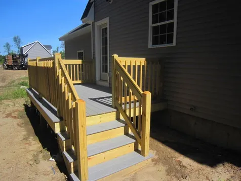 6 Carole Court Rochester NH 03868